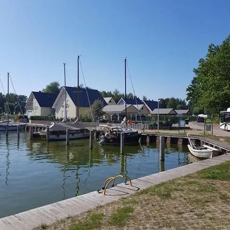 Haus Hafenblick Appartamento Uckeritz